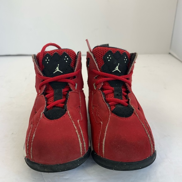 Jordan True Flight Gym Red Black Size 7C - Picture 7 of 9